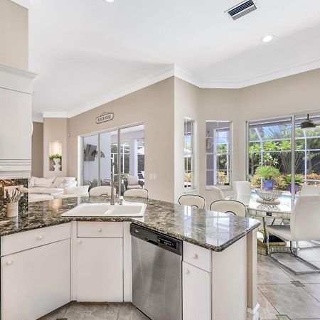 Lux Family 3 Bedroom With Pool Villa Walk To Beach And Mercato North North Naples Exteriér fotografie