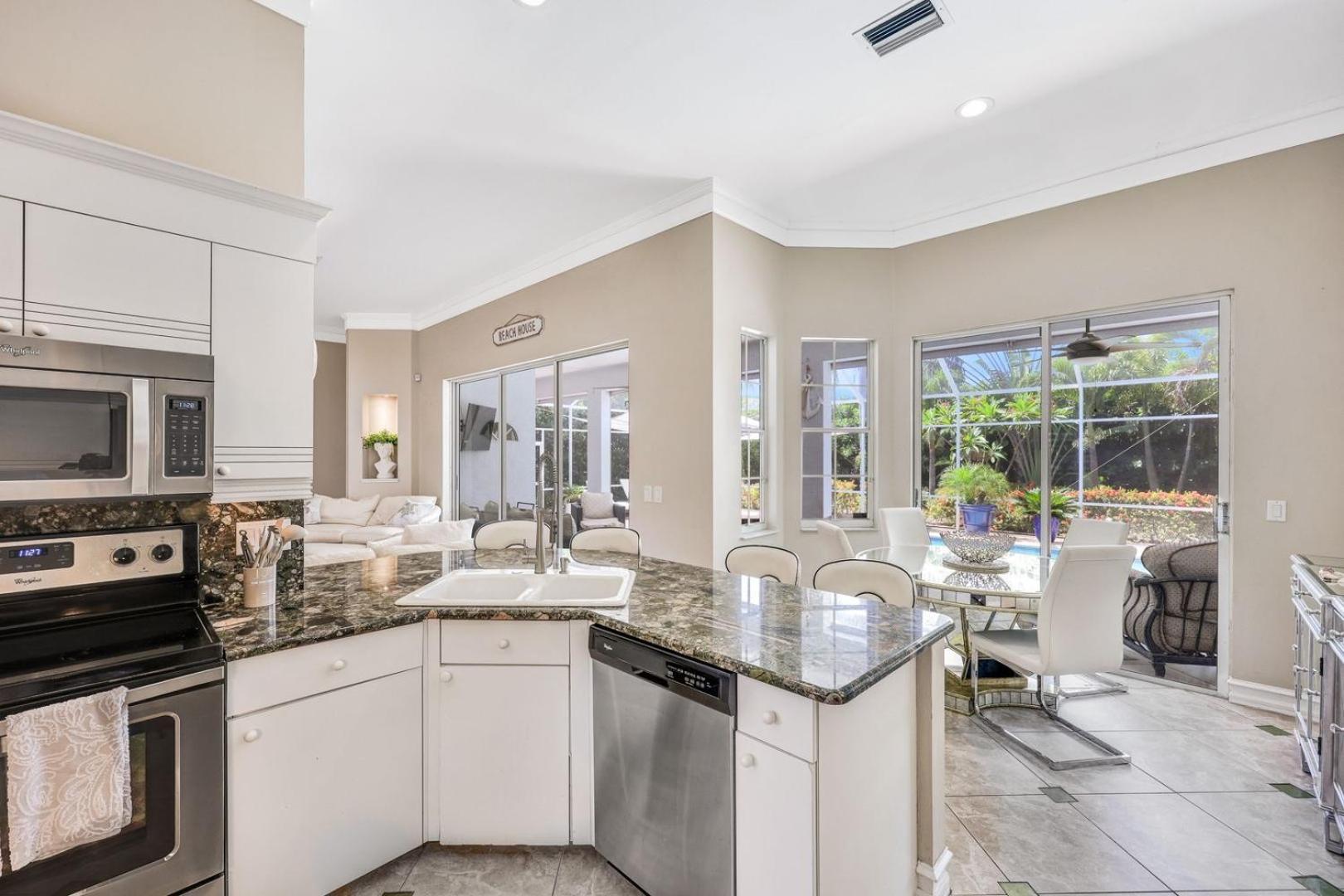 Lux Family 3 Bedroom With Pool Villa Walk To Beach And Mercato North North Naples Exteriér fotografie